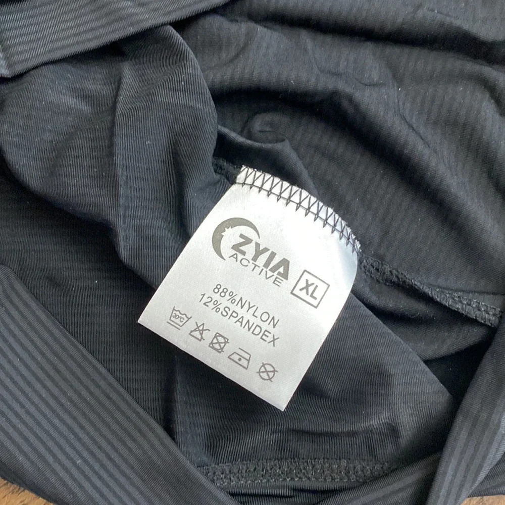 Zyia Mesh Back Long Top - Black - size XL - Picture 4 of 5